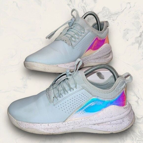 Clove Blue Pink Holographic Limited Edition 2022 Nursing Shoes Sneakers Size 7.5 - Picture 1 of 8